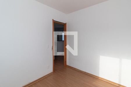 Quarto de apartamento para alugar com 2 quartos, 45m² em Morro Santana, Porto Alegre