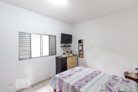 Quarto 1 de casa para alugar com 5 quartos, 200m² em Vila Ré, São Paulo