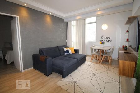 Apartamento para alugar com 55m², 1 quarto e 1 vagaSala