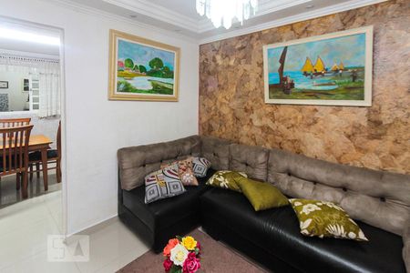 Sala de casa para alugar com 2 quartos, 52m² em Conjunto Residencial Sitio Oratório, São Paulo