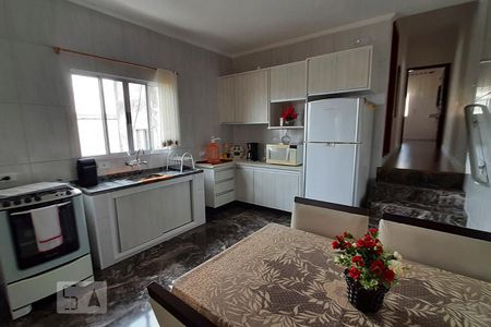 Casa à venda com 150m², 5 quartos e 1 vagaCozinha