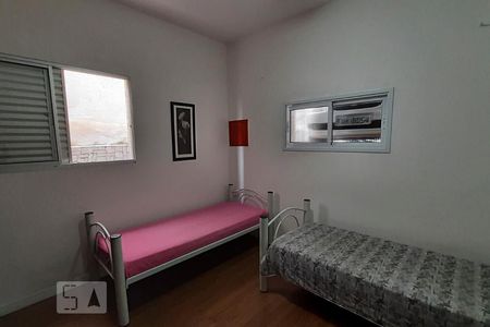 Casa à venda com 150m², 5 quartos e 1 vagaQuarto  2