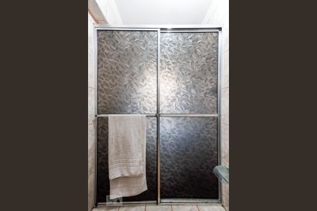 Casa à venda com 500m², 4 quartos e 5 vagasBanheiro 1