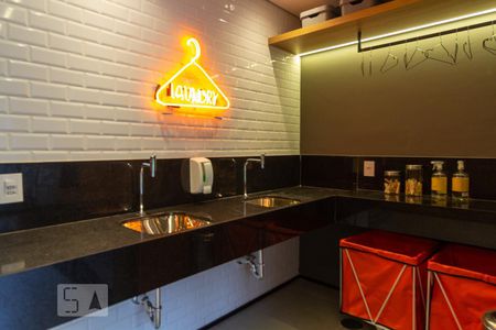 Apartamento à venda com 36m², 1 quarto e 1 vaga Apartamento à venda com 36m², 1 quarto e 1 vagaLavanderia