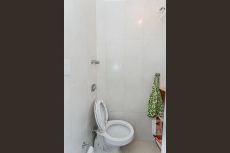 Banheiro de Serviço de apartamento à venda com 3 quartos, 135m² em Santana, São Paulo