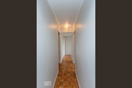 Corredor de apartamento à venda com 3 quartos, 135m² em Santana, São Paulo