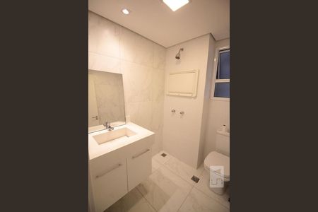 Banheiro de apartamento para alugar com 1 quarto, 83m² em Vila das Hortências, Jundiaí