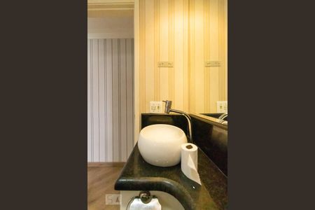 Apartamento à venda com 50m², 2 quartos e 1 vaga Apartamento à venda com 50m², 2 quartos e 1 vagaBanheiro