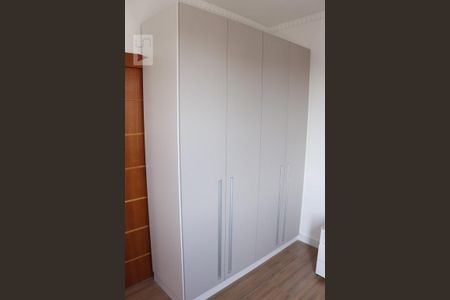 Apartamento à venda com 65m², 2 quartos e 1 vagaQuarto 2 - Armários
