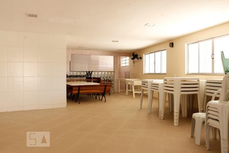 Apartamento à venda com 65m², 2 quartos e 1 vagaÁrea comum - Salão de festas