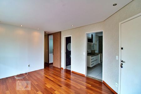 Apartamento para alugar com 96m², 3 quartos e 2 vagasSala