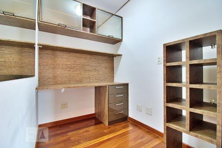 Apartamento para alugar com 96m², 3 quartos e 2 vagasEscritório