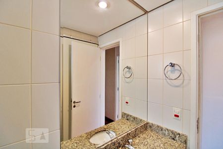 Apartamento para alugar com 96m², 3 quartos e 2 vagasBanheiro