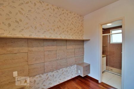 Apartamento para alugar com 96m², 3 quartos e 2 vagasSuíte 1