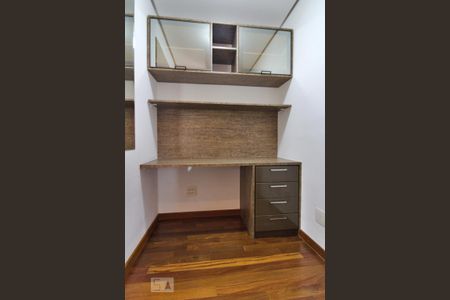Apartamento para alugar com 96m², 3 quartos e 2 vagasEscritório
