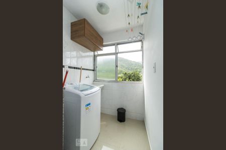 Apartamento à venda com 55m², 2 quartos e 1 vaga Apartamento à venda com 55m², 2 quartos e 1 vagaÁrea de Serviço
