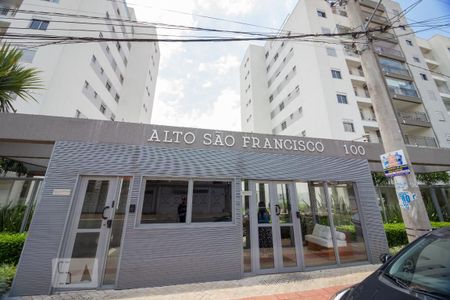 Apartamento para alugar com 79m², 3 quartos e 1 vaga Apartamento para alugar com 79m², 3 quartos e 1 vagaFachada do Condomínio