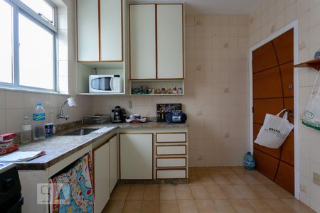 Apartamento à venda com 85m², 3 quartos e 1 vagaCozinha
