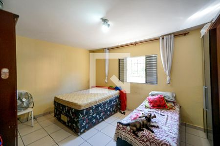 Casa de condomínio à venda com 376m², 7 quartos e 2 vagasQuarto