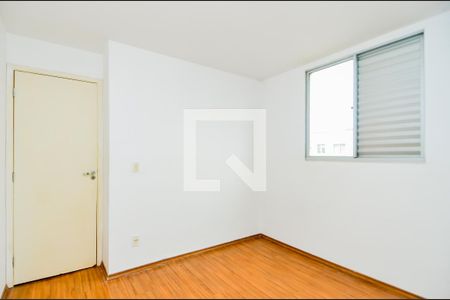 Quarto 2 de apartamento para alugar com 2 quartos, 54m² em Vila Bremen, Guarulhos