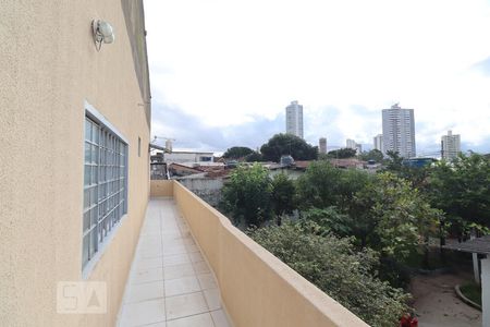 Casa para alugar com 90m², 3 quartos e sem vagaVaranda