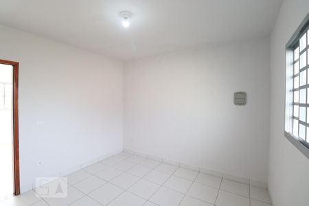 Quarto 1 de casa para alugar com 3 quartos, 90m² em Setor Leste Universitário, Goiânia