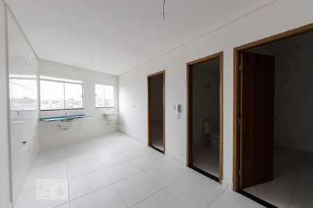 Apartamento para alugar com 70m², 2 quartos e sem vagaSala, cozinha e área de serviço