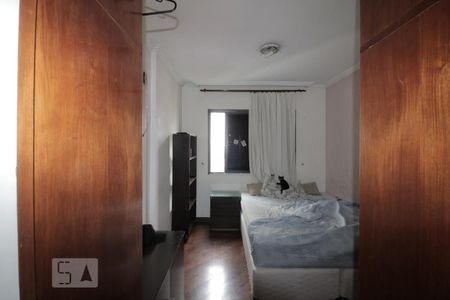 Apartamento à venda com 115m², 2 quartos e 2 vagasQuarto 2