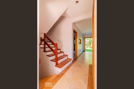 Casa à venda com 262m², 3 quartos e 3 vagasEscada