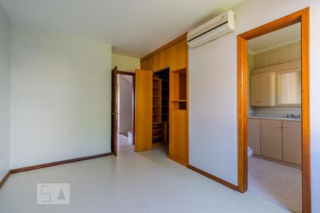 Casa à venda com 262m², 3 quartos e 3 vagasQuarto 3