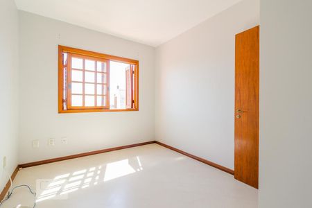 Casa à venda com 262m², 3 quartos e 3 vagasQuarto 2