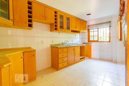 Casa à venda com 262m², 3 quartos e 3 vagasCozinha