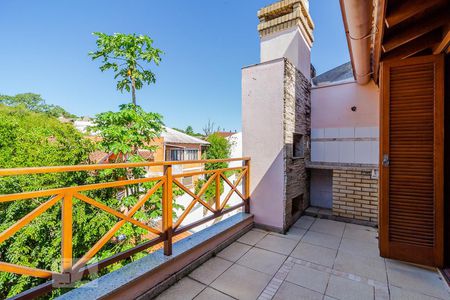 Casa à venda com 262m², 3 quartos e 3 vagasVaranda