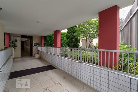 Apartamento à venda com 47m², 1 quarto e sem vaga Apartamento à venda com 47m², 1 quarto e sem vagaEntrada Principal