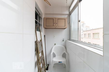 Apartamento à venda com 47m², 1 quarto e sem vaga Apartamento à venda com 47m², 1 quarto e sem vagaLavanderia