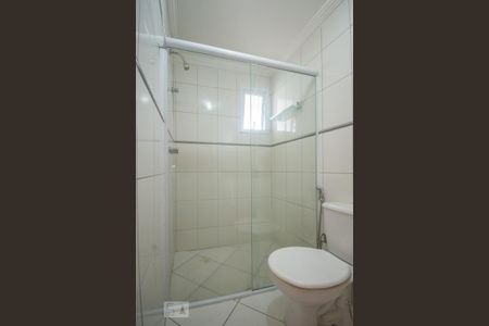 Banheiro de apartamento para alugar com 2 quartos, 70m² em Vila Industrial, Campinas