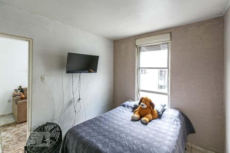 Quarto de apartamento para alugar com 1 quarto, 47m² em Humaitá, Porto Alegre