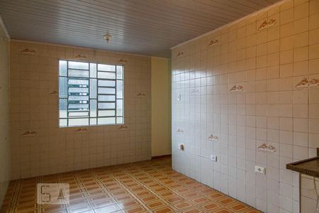 Casa à venda com 70m², 2 quartos e 2 vagas Casa à venda com 70m², 2 quartos e 2 vagasCozinha