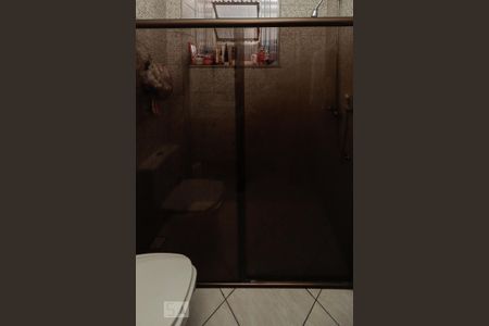 Casa de condomínio à venda com 204m², 6 quartos e 1 vaga Casa de condomínio à venda com 204m², 6 quartos e 1 vagaBanheiro