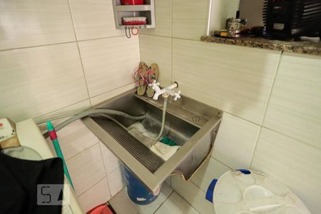 Casa de condomínio à venda com 204m², 6 quartos e 1 vaga Casa de condomínio à venda com 204m², 6 quartos e 1 vagaÁrea de Serviço