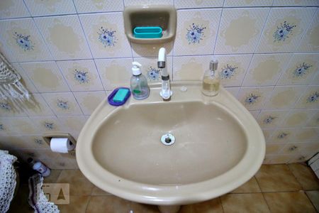 Casa à venda com 110m², 2 quartos e 1 vagaBanheiro 2