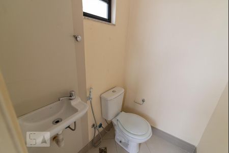 Casa à venda com 273m², 3 quartos e 1 vagaLavabo 