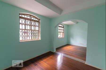 Casa à venda com 273m², 3 quartos e 1 vagaQuarto 1