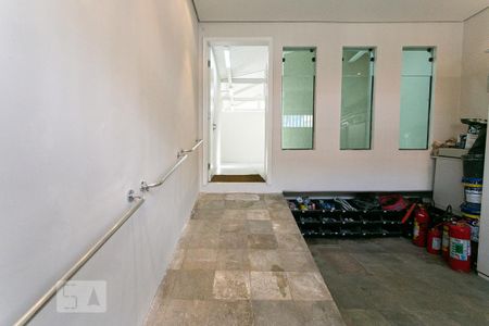 Casa à venda com 120m², 1 quarto e 1 vaga Casa à venda com 120m², 1 quarto e 1 vagaGaragem
