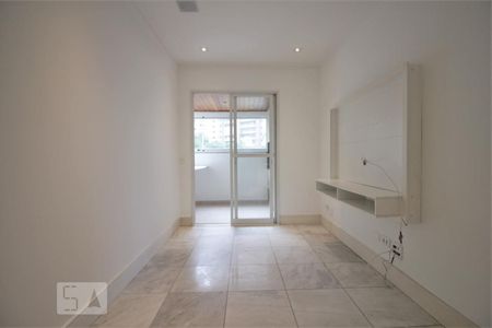 Corredor de apartamento para alugar com 2 quartos, 117m² em Vila Suzana, São Paulo