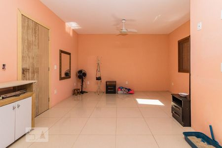 Casa à venda com 225m², 2 quartos e 2 vagas Casa à venda com 225m², 2 quartos e 2 vagasDormitório2