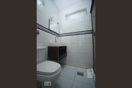 Apartamento para alugar com 55m², 2 quartos e sem vagaBanheiro
