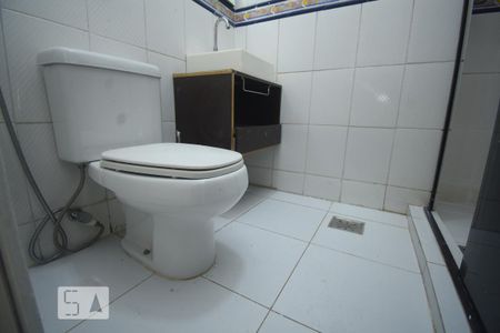 Apartamento para alugar com 55m², 2 quartos e sem vagaBanheiro