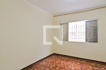 Casa para alugar com 200m², 3 quartos e 3 vagas Casa para alugar com 200m², 3 quartos e 3 vagasQuarto 3