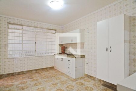 Casa para alugar com 200m², 3 quartos e 3 vagas Casa para alugar com 200m², 3 quartos e 3 vagasCozinha